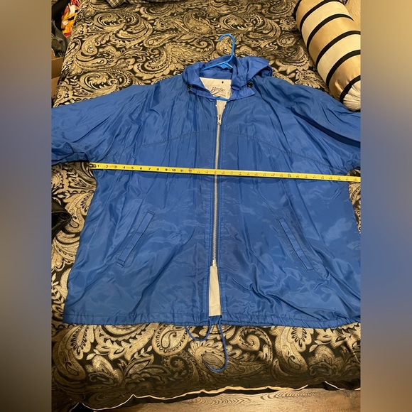 Vintage Blue Activewear Jacket Size 2X. Removable Hood. See pictures for size. - Picture 2 of 7